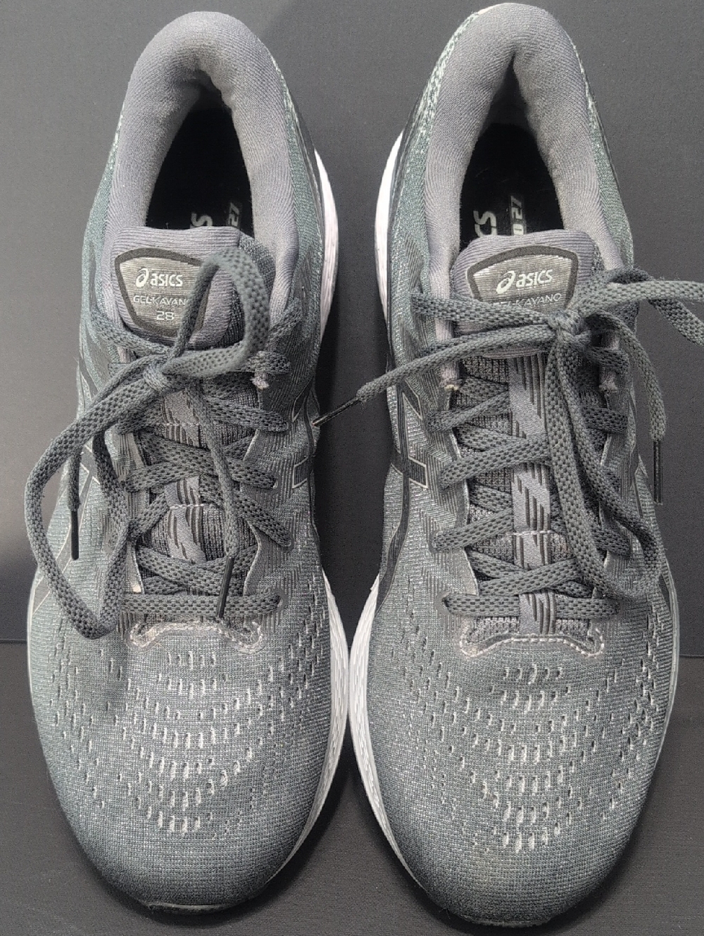 ASICS Gel-Kayano 27 - Picture 2 of 9